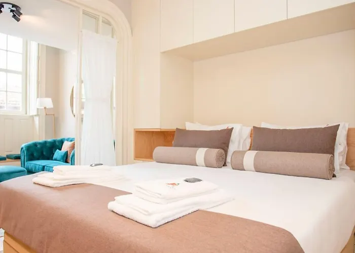 Liiiving In - Cedofeita Charming * Porto