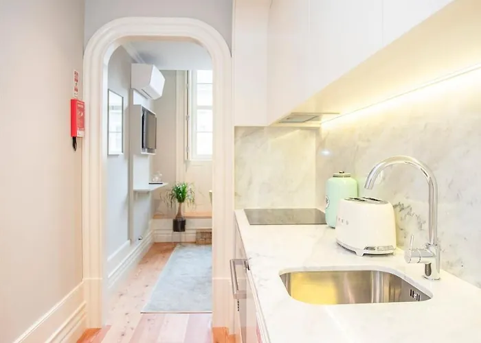 Apartment Liiiving In - Cedofeita Charming Porto