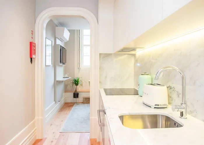 Liiiving In - Cedofeita Charming Apartman